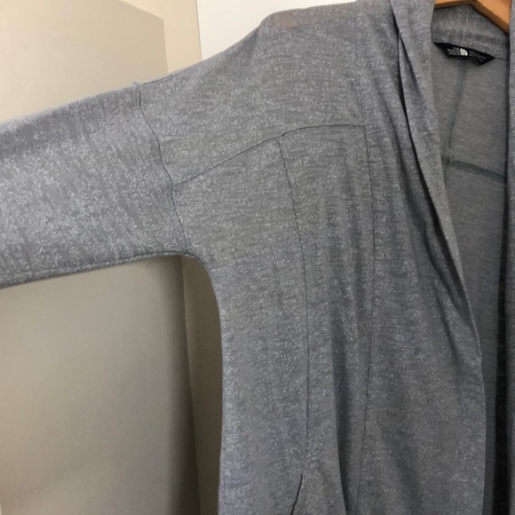 THE NORTH FACE medium gray cardigan - Picture 5 of 13
